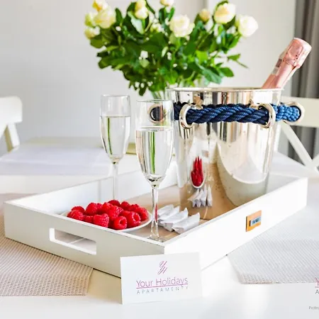 Your Holidays Aquamarina Prima