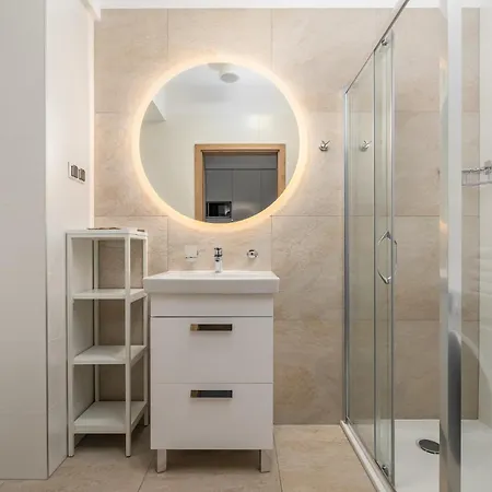 Your Holidays Aquamarina Prima 米兹多洛杰