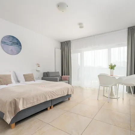 Your Holidays Aquamarina Prima 公寓 米兹多洛杰