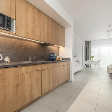 Your Holidays Aquamarina Prima 公寓 米兹多洛杰