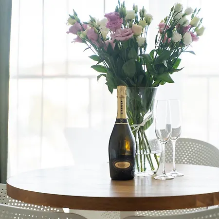 Your Holidays Aquamarina Prima 미엥지즈드로예