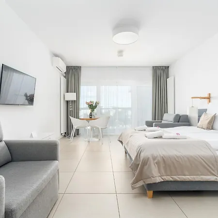 Your Holidays Aquamarina Prima, Parking Gratis 아파트