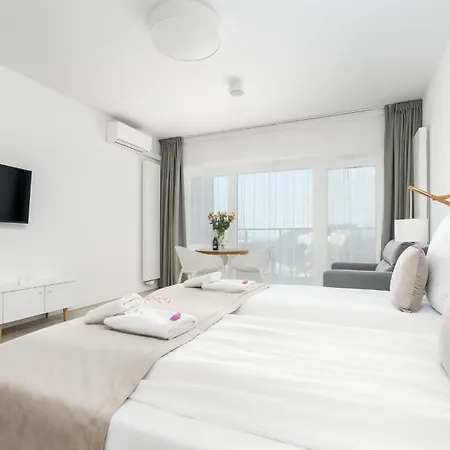 Your Holidays Aquamarina Prima, Parking Gratis 아파트